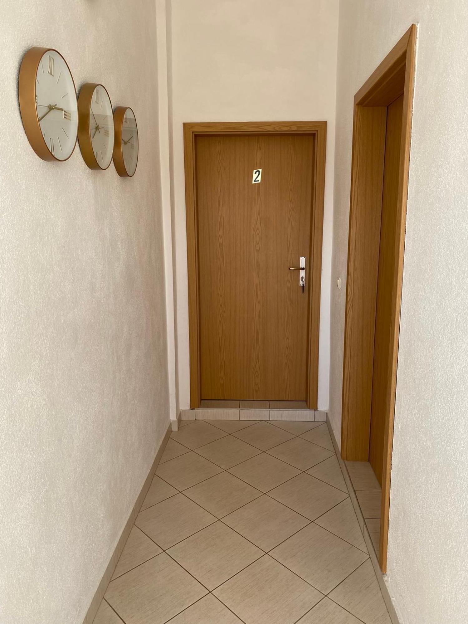 Apartments Lolo Privlaka  Luaran gambar