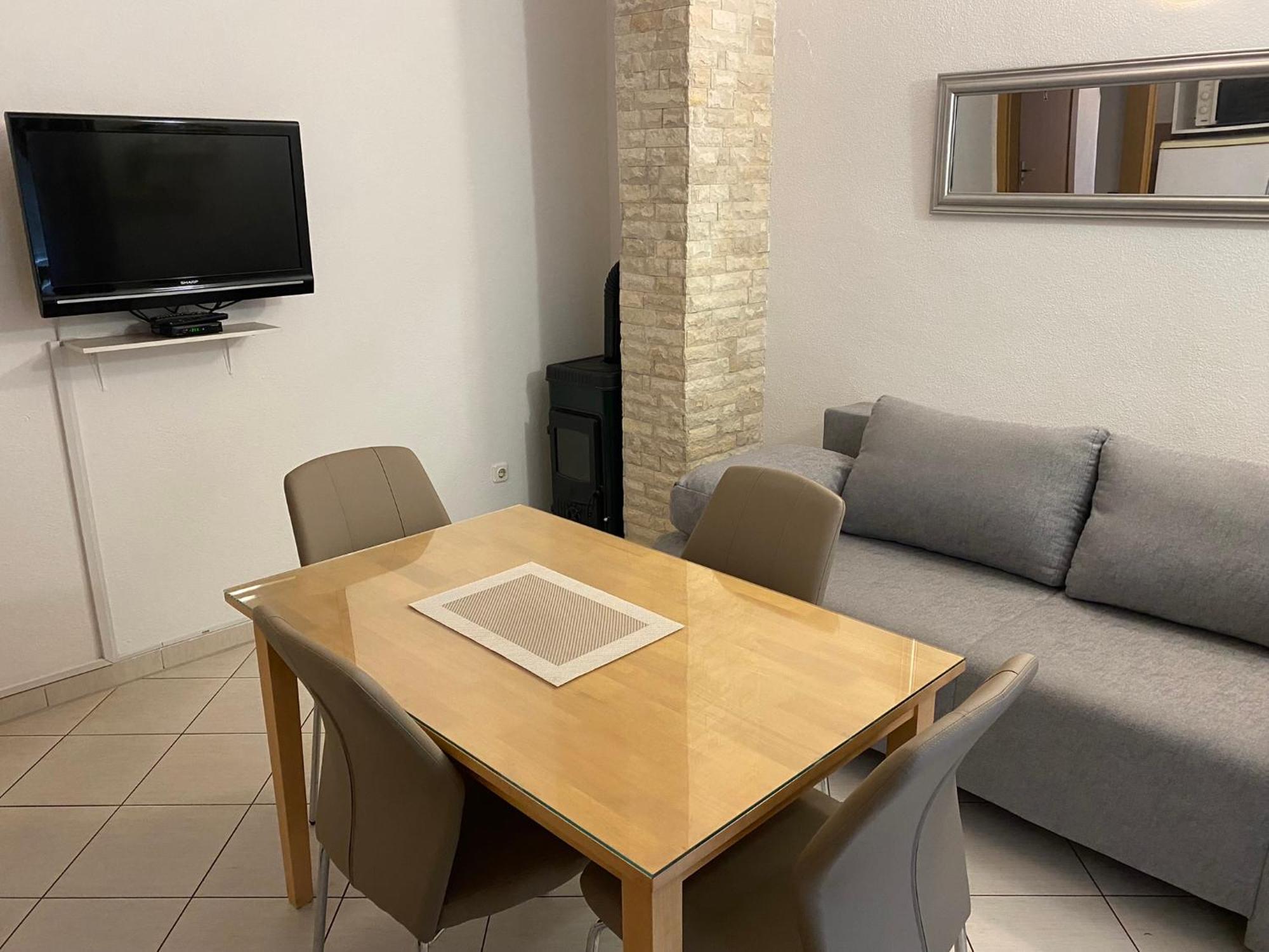 Apartments Lolo Privlaka  Luaran gambar
